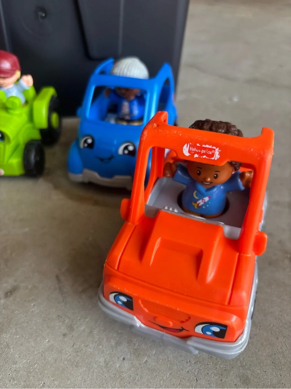 Lot of 7 Fisher Price Little People Vehicles ‎ - 7 Figures
